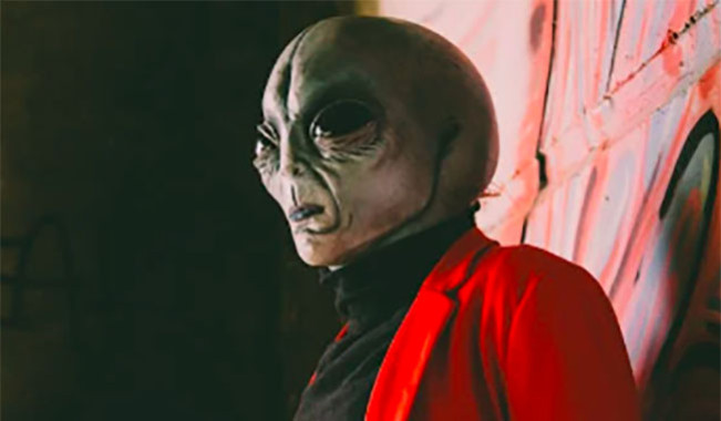 Ilmuwan Terkemuka Inggris Meyakini Alien Ada, Ini Penjelasannya!